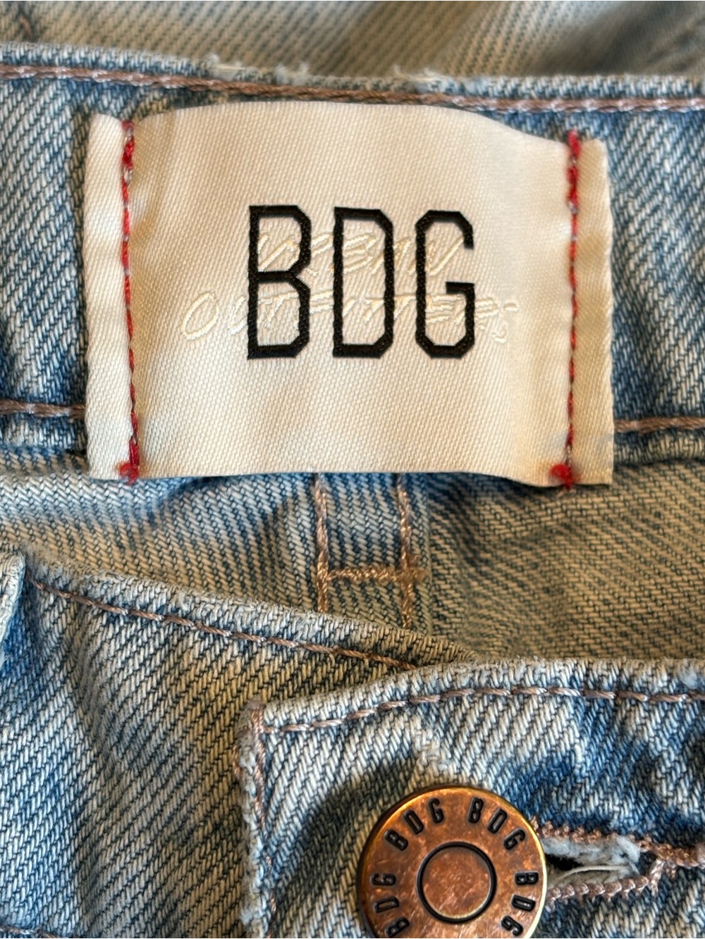 BDG Urban Outfitters Cowboy Jeans Size 28 EUC - Picture 4 of 10